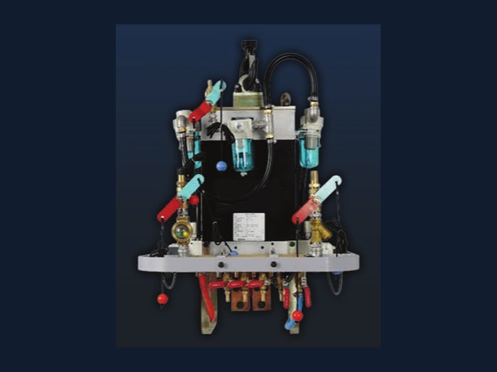 Fully epoxy-moulded suspension welding transformer manufactured in-house